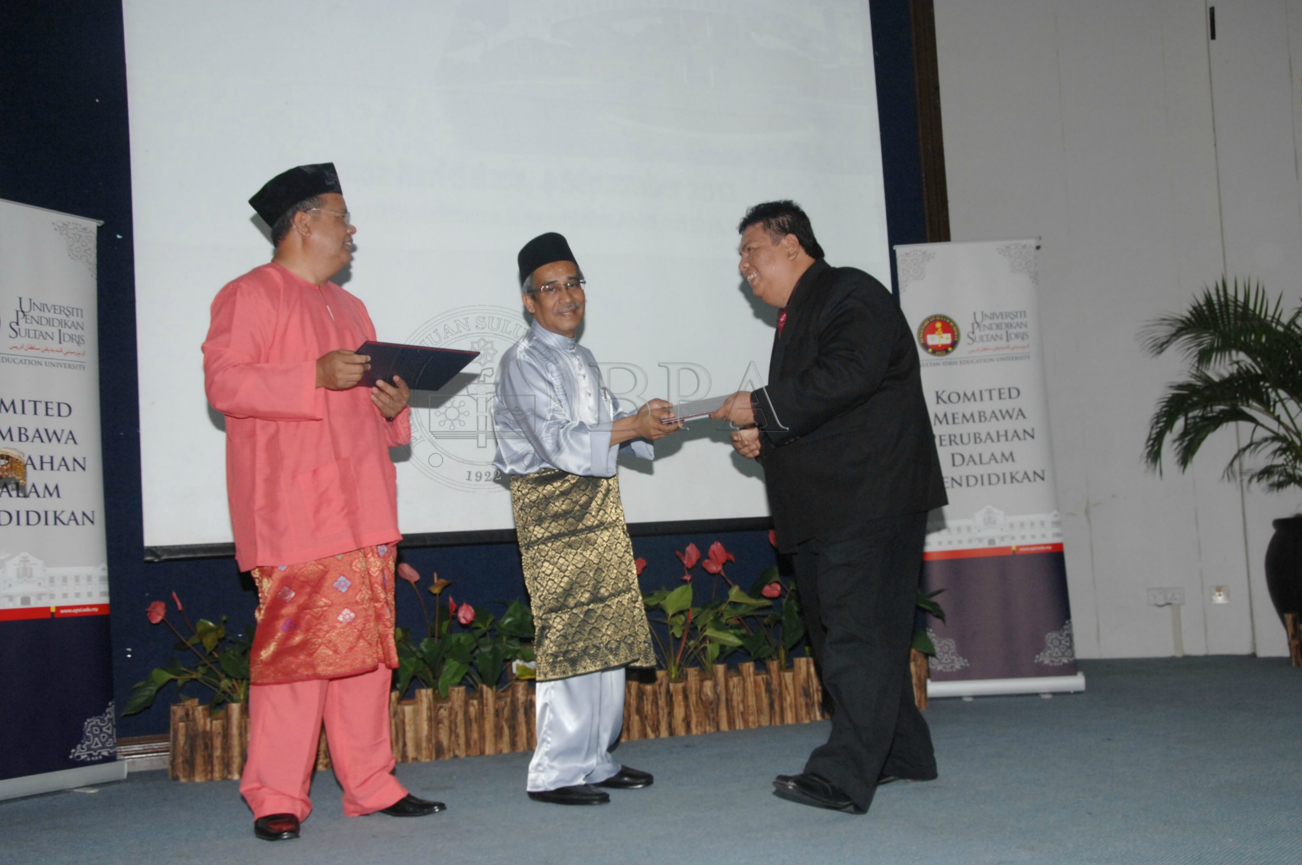 BPA 12 110 APC FBA 0116